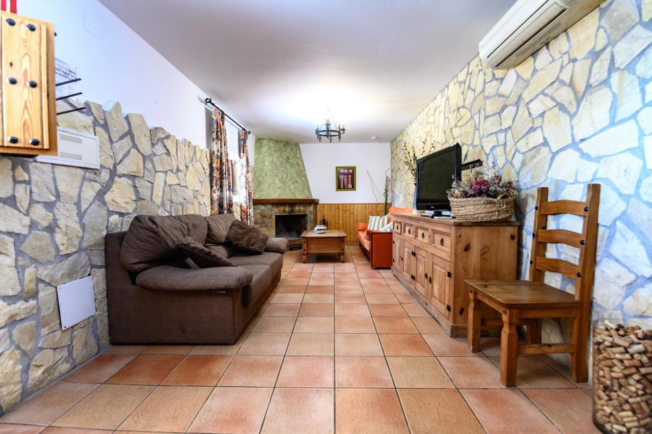 בית הארחה Complejo Rural Sol De Taberno מראה חיצוני תמונה