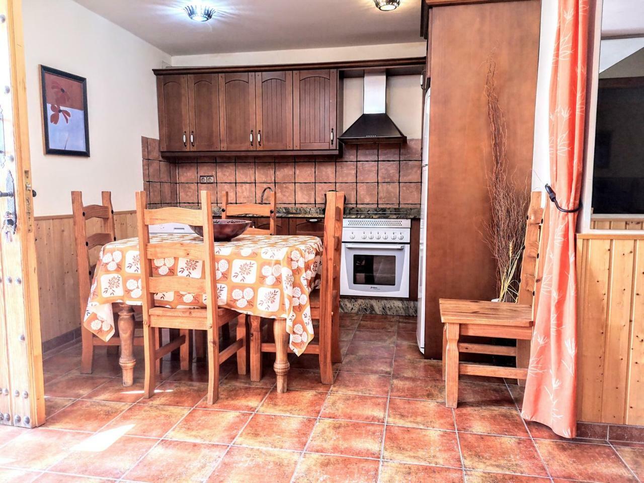 בית הארחה Complejo Rural Sol De Taberno מראה חיצוני תמונה